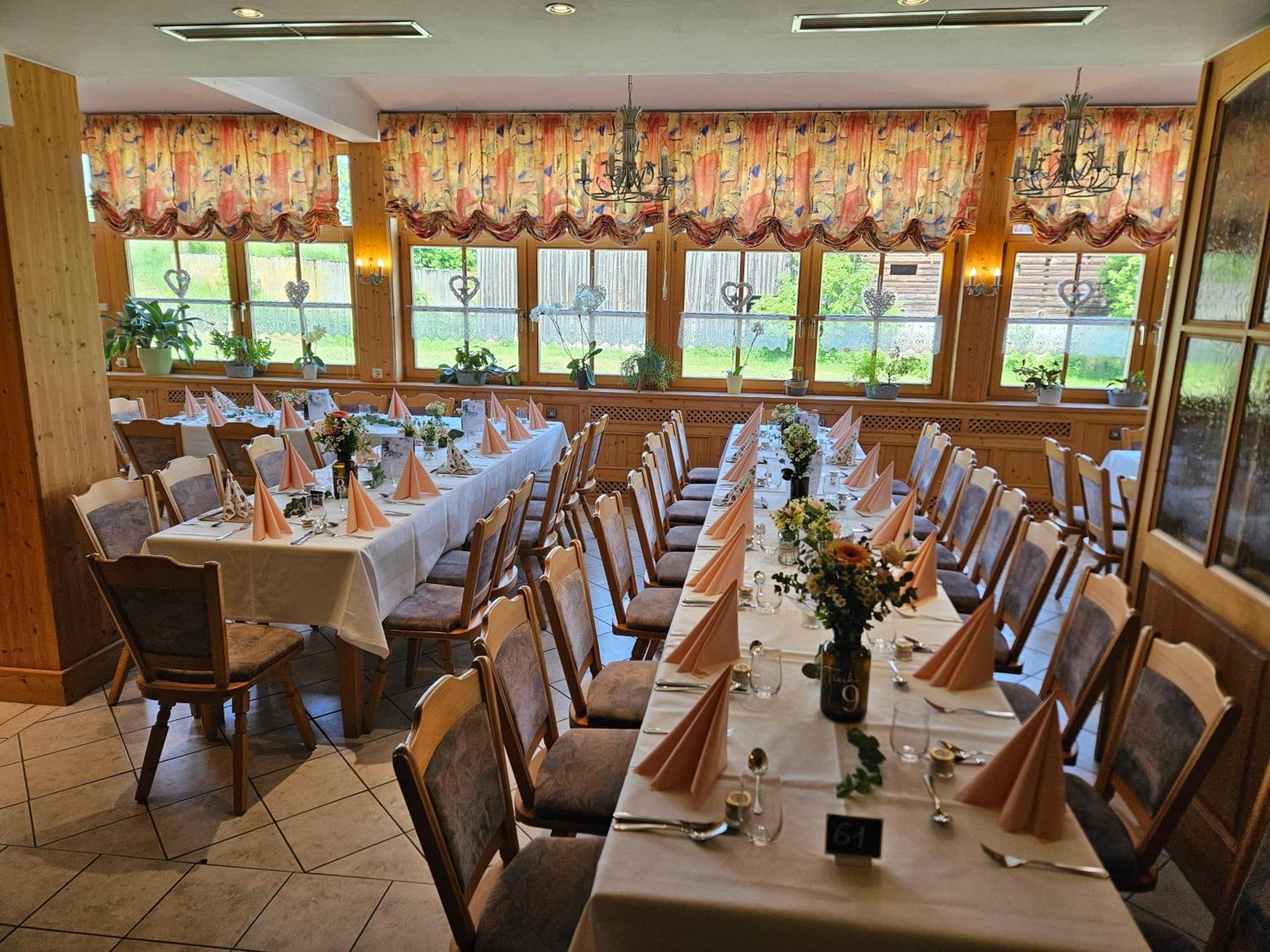 Land-Gut-Hotel Gasthof Waldschaenke Altfraunhofen Экстерьер фото