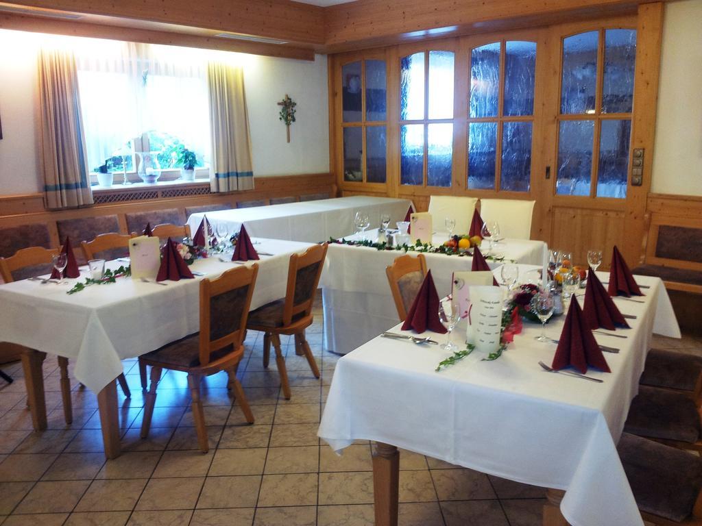 Land-Gut-Hotel Gasthof Waldschaenke Altfraunhofen Экстерьер фото
